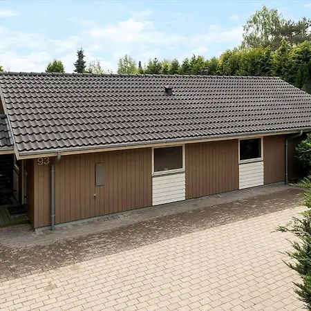 M402-vaeggerlose-stolt-henriksvej-93 *